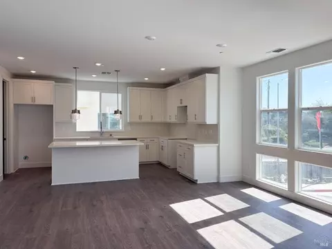 2296 Village Loop, Pinole, CA 94564 photo 6
