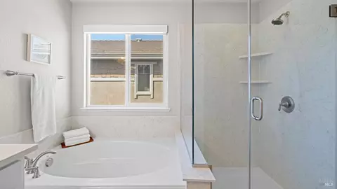 Bath - 270 Heritage Ln, Dixon, CA 95620 photo 5 of 5