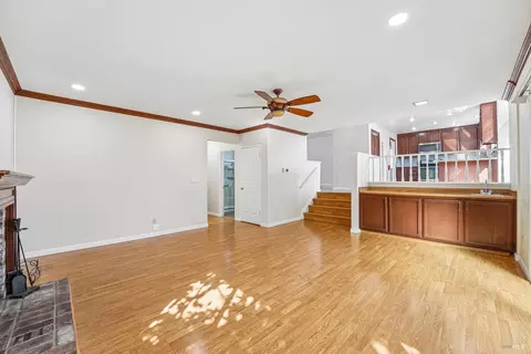 Living - 3018 Pinyon Ct, Fairfield, CA 94533 photo 10 of 12