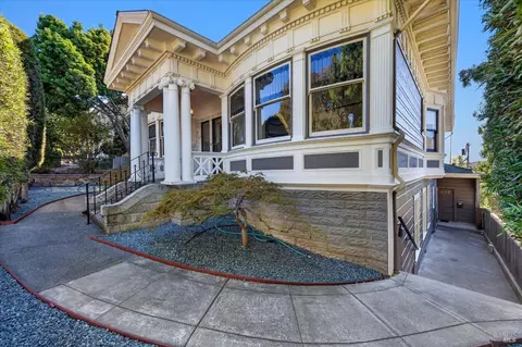 Exterior - 635-637 Georgia St, Vallejo, CA 94590 photo 6 of 11
