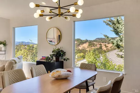 Dining - 106 Quarry Dr, Napa, CA 94559 photo 1 of 2