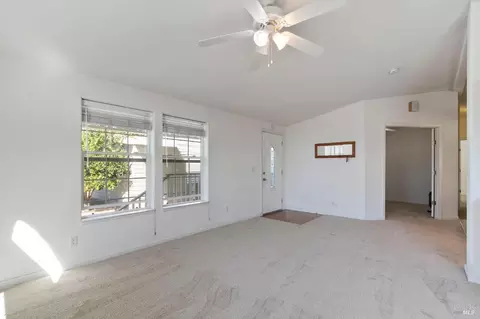 100 Lemon Tree Cir, Vacaville, CA 95687 photo 8