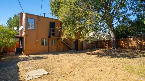 Exterior - 426 Glenn St, Vallejo, CA 94590 photo 8 of 9
