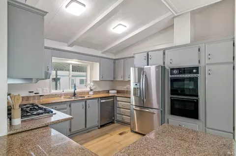 108 Kay Dr, Vallejo, CA 94590 photo 9