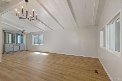 108 Kay Dr, Vallejo, CA 94590 photo 5