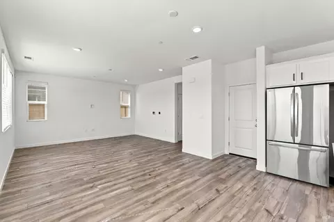 Living - 2629 Briones Dr, Fairfield, CA 94533 photo 1 of 1