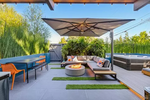 1182 Pomeroy Ave, Santa Clara, CA 95051