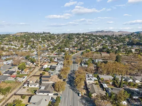 View/Area - 1160 Oakwood Ave, Vallejo, CA 94591 photo 3 of 5