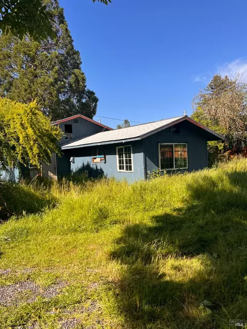 Exterior - 481 Della Ave, Willits, CA 95490 photo 11 of 16