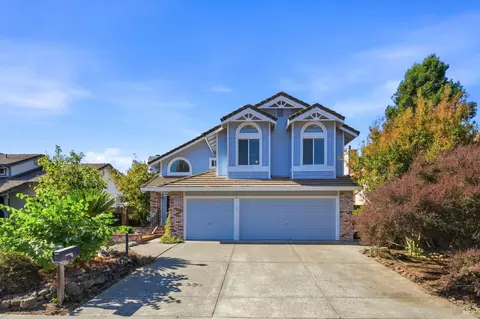 1378 Rebecca Way, Rohnert Park, CA 94928