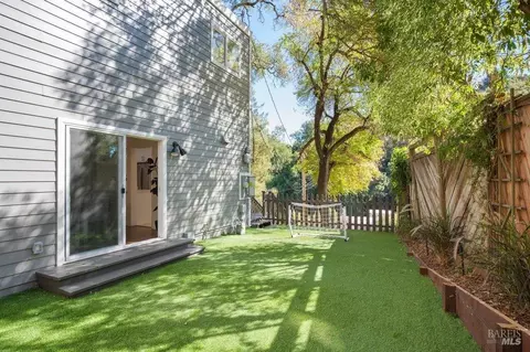 Exterior - 436 Live Oak Dr, Mill Valley, CA 94941 photo 13 of 19