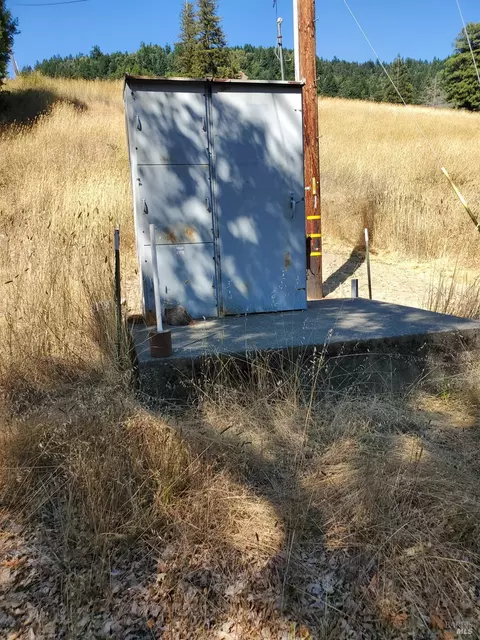 80050 442b, Piercy, CA 95587 photo 12