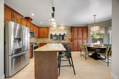 Kitchen - 4041 Haven Ct, Sebastopol, CA 95472 photo 2 of 7
