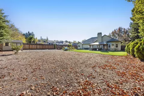 Exterior - 4041 Haven Ct, Sebastopol, CA 95472 photo 19 of 19
