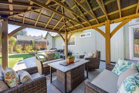 Exterior - 4041 Haven Ct, Sebastopol, CA 95472 photo 7 of 19