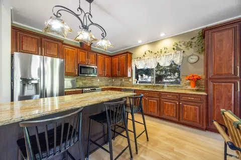 Kitchen - 4041 Haven Ct, Sebastopol, CA 95472 photo 3 of 7