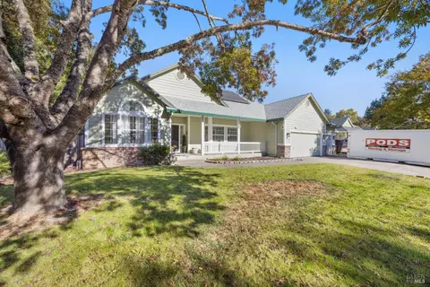 Exterior - 4041 Haven Ct, Sebastopol, CA 95472 photo 5 of 19