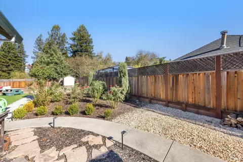Exterior - 4041 Haven Ct, Sebastopol, CA 95472 photo 16 of 19