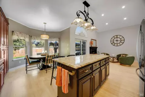 Kitchen - 4041 Haven Ct, Sebastopol, CA 95472 photo 5 of 7