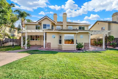 Exterior - 2913 Turnberry Ct, Fairfield, CA 94534 photo 10 of 18