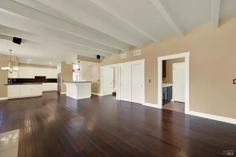 Living - 2913 Turnberry Ct, Fairfield, CA 94534 photo 22 of 24