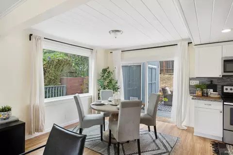 Dining - 720 Wilson Ave, Vallejo, CA 94590 photo 1 of 2