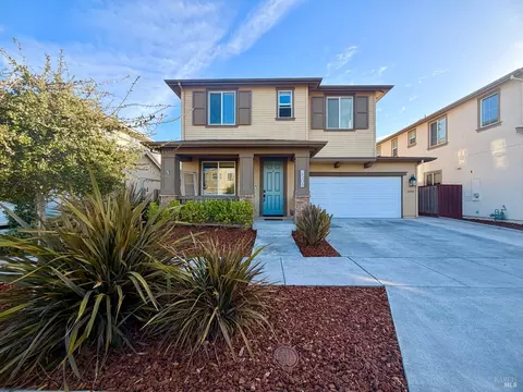 2508 Red Willow Dr, Santa Rosa, CA 95403