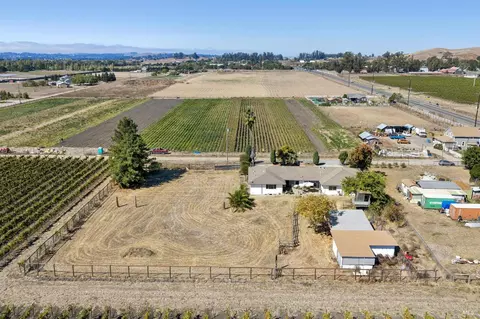 View/Area - 2702 Old Adobe Rd, Petaluma, CA 94954 photo 6 of 6