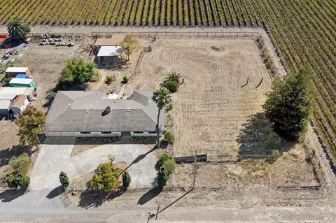 View/Area - 2702 Old Adobe Rd, Petaluma, CA 94954 photo 4 of 6