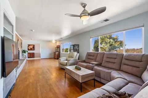 Living - 2702 Old Adobe Rd, Petaluma, CA 94954 photo 3 of 3
