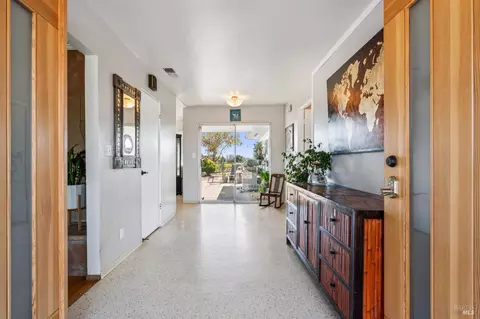 Entry Way - 2702 Old Adobe Rd, Petaluma, CA 94954 photo 2 of 3