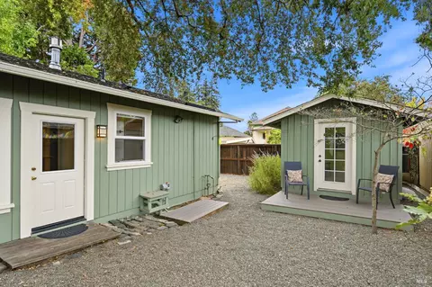 Exterior - 637 Wright St, Santa Rosa, CA 95404 photo 6 of 13