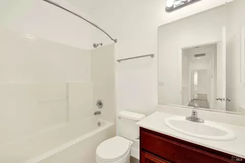 Bath - 2590 Rowe Dr, Fairfield, CA 94533 photo 1 of 4