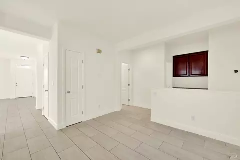 Entry Way - 2590 Rowe Dr, Fairfield, CA 94533 photo 1 of 3