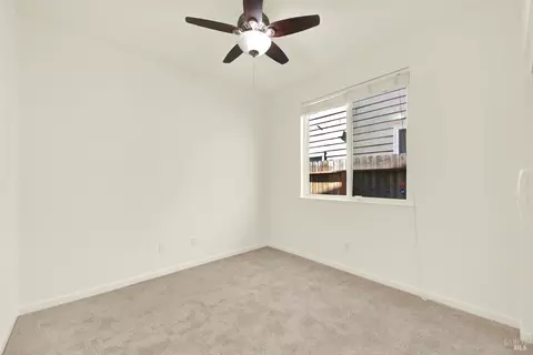 Bedroom - 2590 Rowe Dr, Fairfield, CA 94533 photo 3 of 8