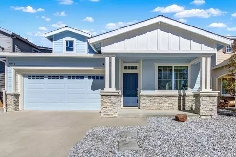 Exterior - 2590 Rowe Dr, Fairfield, CA 94533 photo 2 of 11
