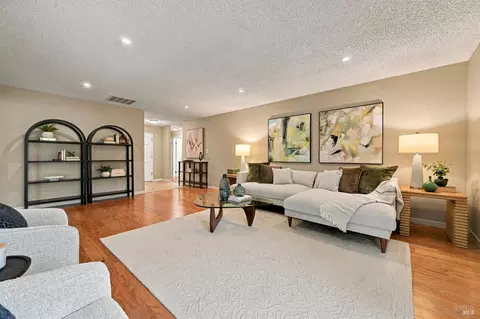 Living - 237 Frederick Dr, Napa, CA 94559 photo 4 of 7