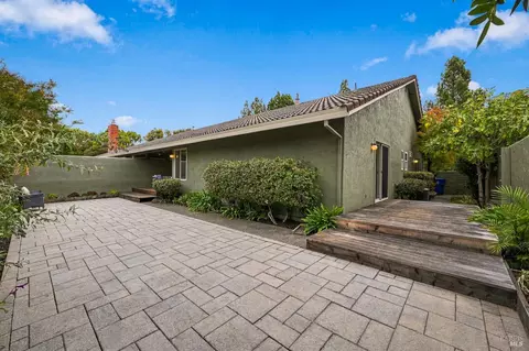 Exterior - 237 Frederick Dr, Napa, CA 94559 photo 10 of 14