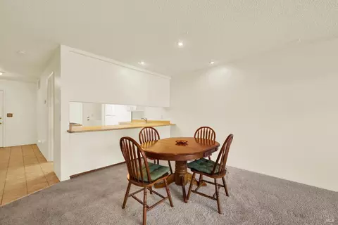 Dining - 105 Sequoia Dr, Vacaville, CA 95687 photo 1 of 1