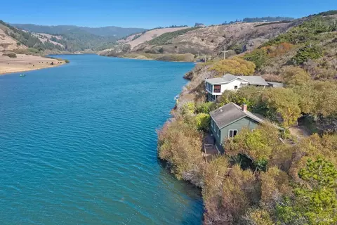 View/Area - 29011 Willow Creek Rd, Jenner, CA 95450 photo 8 of 10