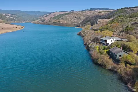 View/Area - 29011 Willow Creek Rd, Jenner, CA 95450 photo 3 of 10