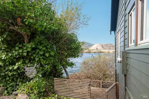 Exterior - 29011 Willow Creek Rd, Jenner, CA 95450 photo 4 of 8