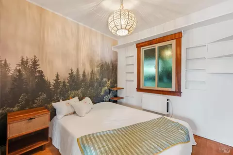 Bedroom - 29011 Willow Creek Rd, Jenner, CA 95450 photo 1 of 1