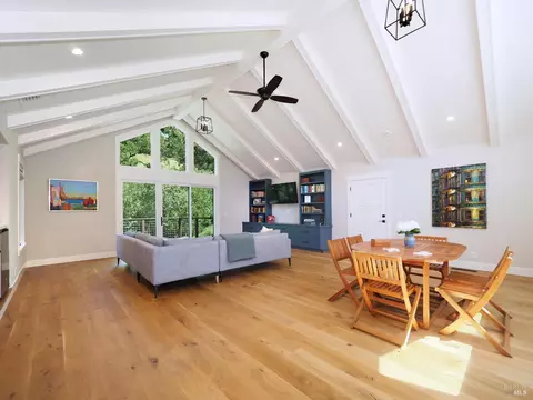Living - 1575 Foxridge Rd, Geyserville, CA 95441 photo 3 of 5