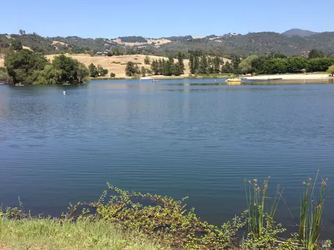 View/Area - 1575 Foxridge Rd, Geyserville, CA 95441 photo 3 of 4