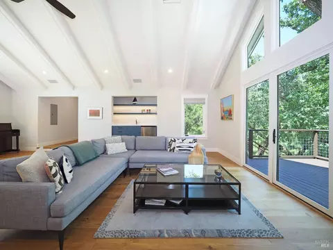Living - 1575 Foxridge Rd, Geyserville, CA 95441 photo 5 of 5