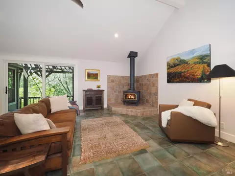 Living - 1575 Foxridge Rd, Geyserville, CA 95441 photo 1 of 5