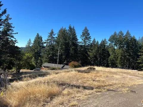 2061 Peacock Dr, Willits, CA 95490 photo 3