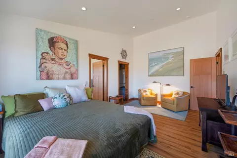 Bedroom - 209 Calle Del Sol, Bodega Bay, CA 94923 photo 2 of 5