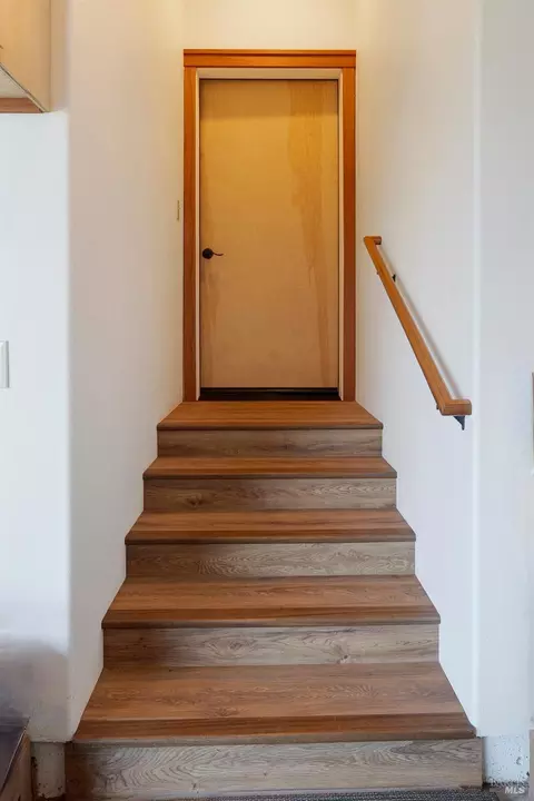 Entry Way - 209 Calle Del Sol, Bodega Bay, CA 94923 photo 3 of 3
